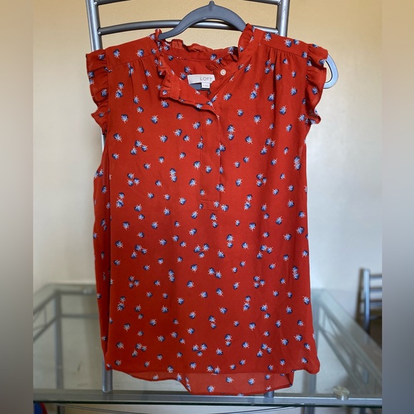 LOFT Tops - Loft top, size medium